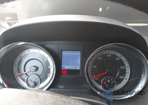 2019 Dodge Grand Caravan Gt z USA, uszkodzony, nr VIN 2C4RDGEG6KR595049